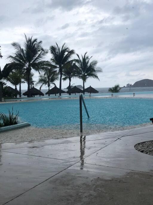 Bay View Grand Marina Ixtapa Condo En Pie De Playa Екстер'єр фото
